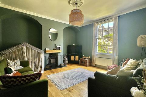 3 bedroom terraced house for sale, Trafalgar Road, Bath