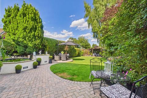 4 bedroom semi-detached house for sale, Tranby Ride, Anlaby