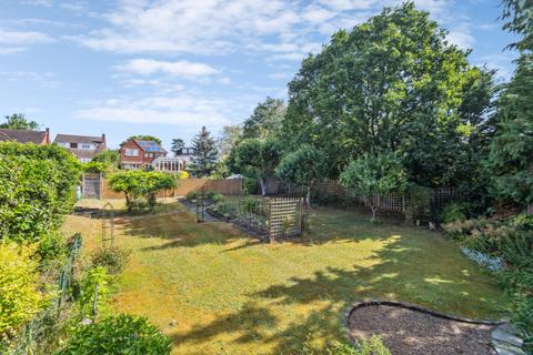 4 bedroom detached house for sale, Blackpond Lane, Farnham Common, Buckinghamshire, SL2