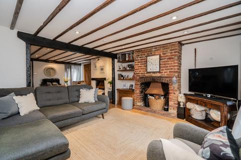 3 bedroom semi-detached house for sale, Tilsworth Road, Stanbridge, LU7