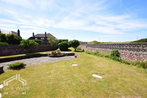 4 bedroom bungalow for sale, Kilgrimol Gardens, Lytham St. Annes, Lancashire