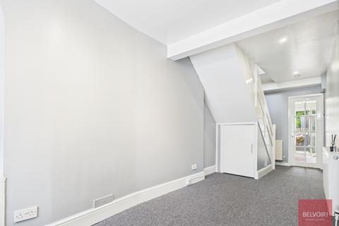 1 bedroom terraced house to rent, Brynfyfryd Street, Brynhyfryd, Swansea, SA5