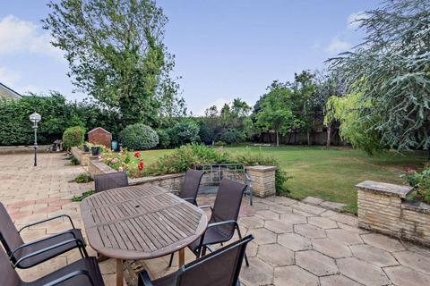 4 bedroom detached house for sale, Thorpe Road, Longthorpe, Peterborough, PE3