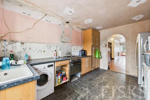 3 bedroom detached bungalow for sale, Long Road, Canvey Island, SS8