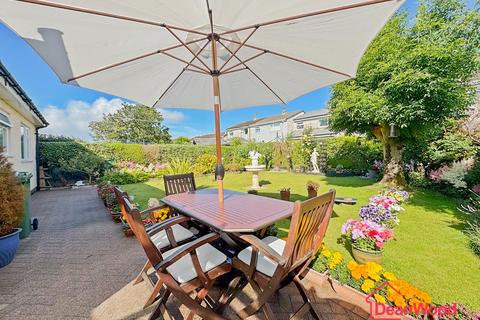 3 bedroom detached bungalow for sale, 62, Wybourn Drive, Onchan
