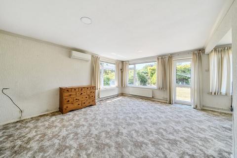 3 bedroom bungalow for sale, Evenlode Way, Bristol BS31