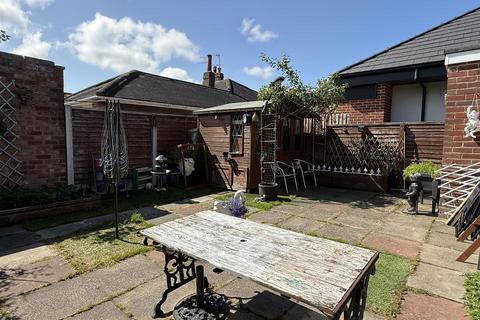 2 bedroom detached bungalow for sale, Mythop Road, Lytham