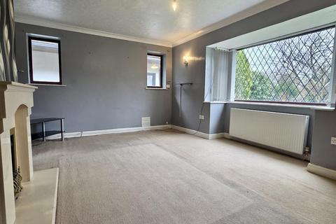 2 bedroom detached bungalow for sale, Mythop Road, Lytham