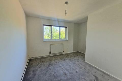 2 bedroom terraced house to rent, Heol Castell Coety, Bridgend, Bridgend County. CF31 1PX