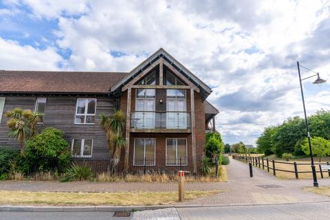 1 bedroom flat to rent, Ringlet Road, St. Marys Island, Chatham, Kent, ME4