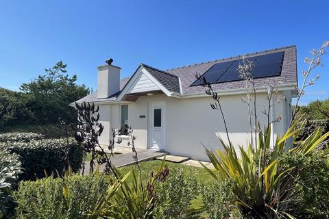 undefined, Lon Y Don, Trearddur Bay, Anglesey, LL65