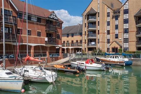 2 bedroom flat for sale, Emerald Quay, Shoreham-By-Sea, BN43