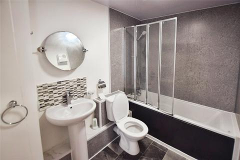 2 bedroom apartment for sale, Grange Close, Hunslet, Leeds, West Yorkshire, LS10