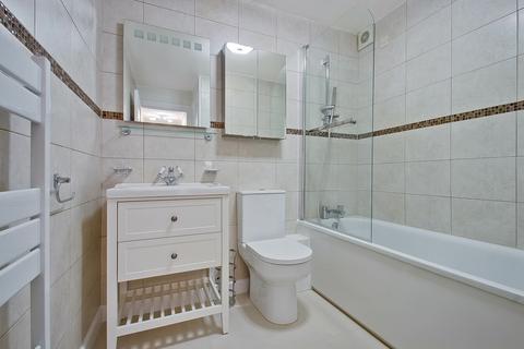 2 bedroom flat for sale, Hawarden Hill, Neasden, NW2