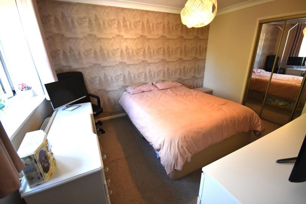 Main bedroom