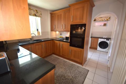 4 bedroom detached house for sale, Aberdare Close, Callands WA5