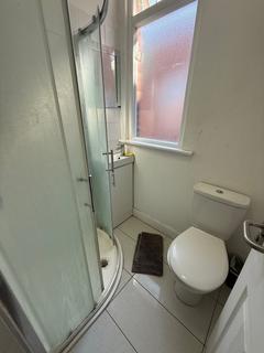 undefined, Birnam Road, Finsbury Park