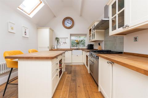Rose Cottage, 1b Millers Drive, Bristol, BS30 8XX