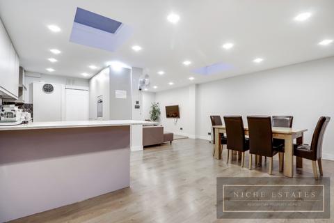 undefined, George Crescent, Muswell Hill, London, N10