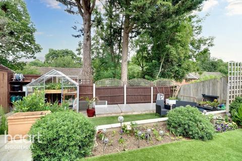 11 Everglade, Biggin Hill, Westerham, TN16 3QD