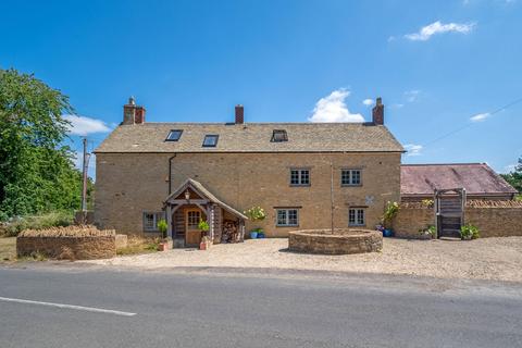 undefined, School Road, Finstock, OX7