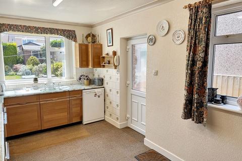 4 bedroom detached bungalow for sale, Bryn Derwen, Abergele, Conwy, LL22 8DE