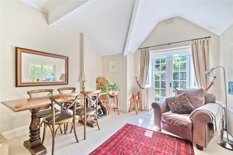 3 bedroom terraced house for sale, Holyoake Walk, Ealing
