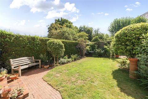 3 bedroom terraced house for sale, Holyoake Walk, Ealing
