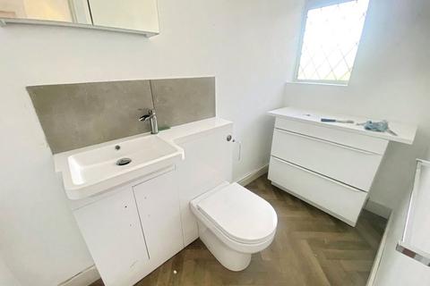 3 bedroom end of terrace house to rent, George Street, Coventry CV7
