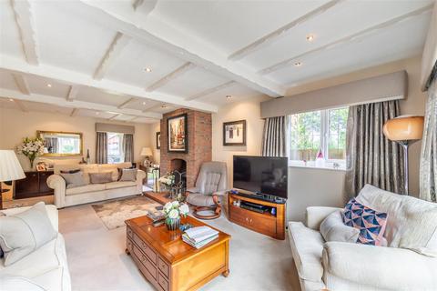 4 bedroom detached house for sale, Fencer Court, Gosforth, NE3