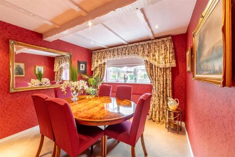4 bedroom detached house for sale, Fencer Court, Gosforth, NE3