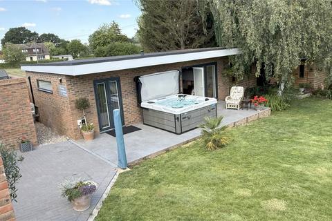 5 bedroom bungalow for sale, Hillcrest Road, Horndon-on-the-Hill, Essex, SS17