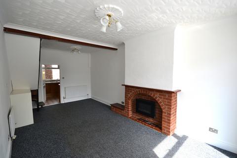 2 bedroom terraced house to rent, Berkshire Street , Hull HU8