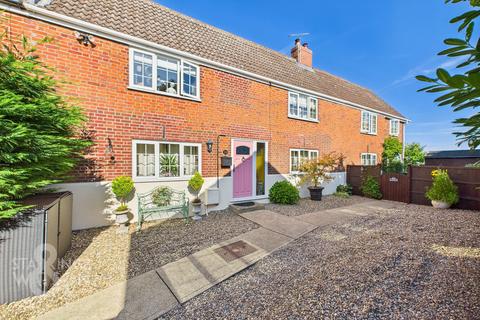 3 bedroom cottage for sale, Newton Street, Newton St. Faith, Norwich