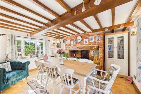 3 bedroom cottage for sale, Newton Street, Newton St. Faith, Norwich