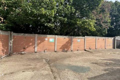 Garage to rent, Heathdene Drive, Belvedere DA17