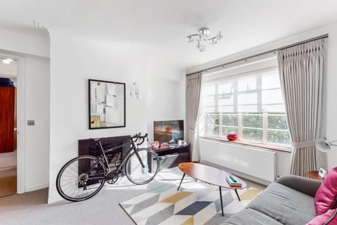 1 bedroom apartment to rent, Hamilton Court, Maida Vale, W9