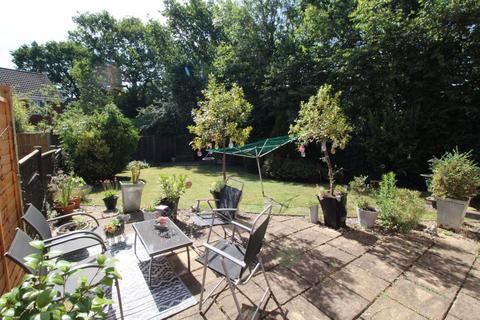 4 bedroom detached house for sale, Primrose Drive, Warwickshire CV12