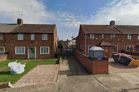 Garage to rent, Ringway, Southall UB2