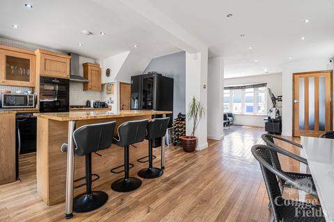 undefined, Robson Close, Enfield, EN2