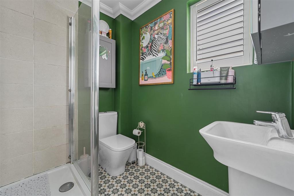 En suite shower room