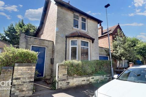 2 bedroom detached house for sale, Rock Road, Peterborough