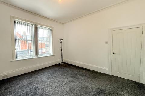 3 bedroom maisonette for sale, Stanhope Road, South Shields, NE33