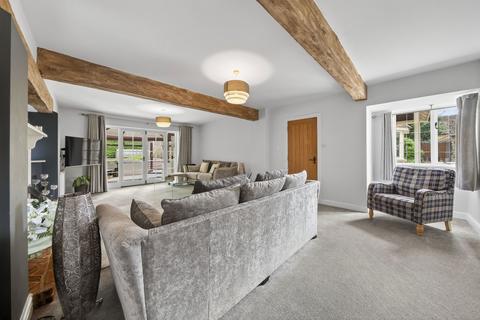6 bedroom detached house for sale, Leys Road, Northampton NN6