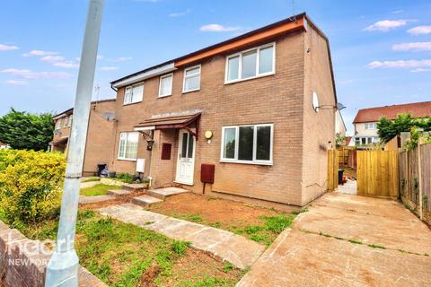 3 bedroom semi-detached house to rent, Waltwood Park Drive, NEWPORT
