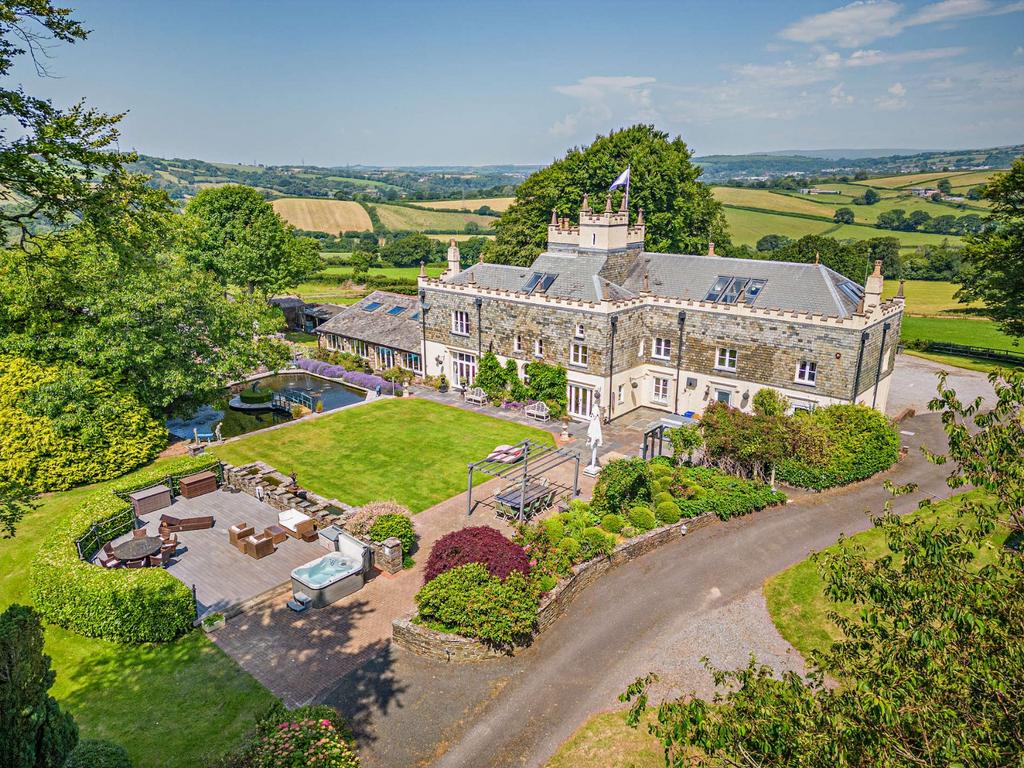 Ludbrook Manor