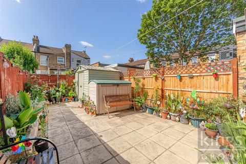 3 bedroom terraced house for sale, Cheddington Road, Edmonton, N18