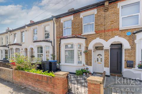 3 bedroom terraced house for sale, Cheddington Road, Edmonton, N18
