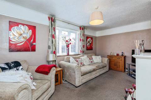 undefined, Kingsnorth Road, Kent ME8