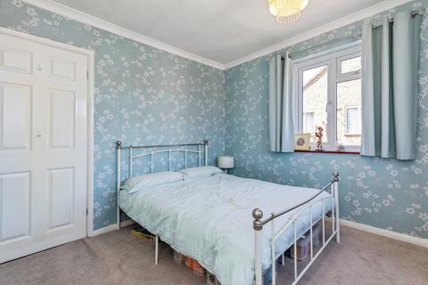undefined, Kingsnorth Road, Kent ME8
